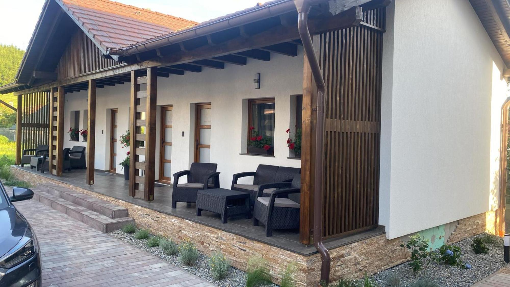 Farkas Panzio Bed & Breakfast Praid Luaran gambar