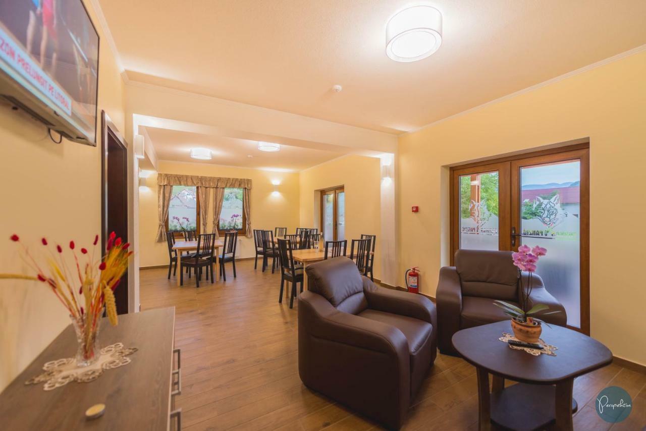 Farkas Panzio Bed & Breakfast Praid Luaran gambar