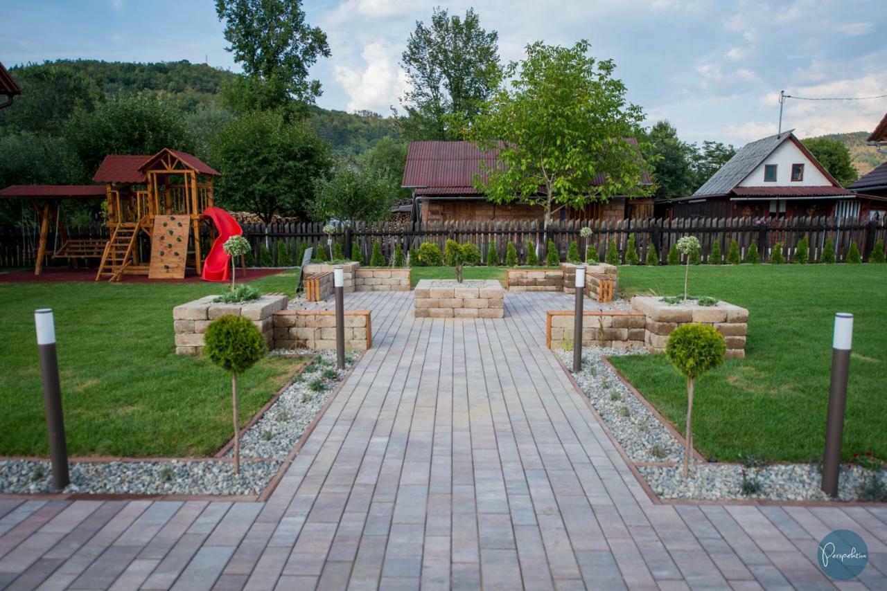 Farkas Panzio Bed & Breakfast Praid Luaran gambar